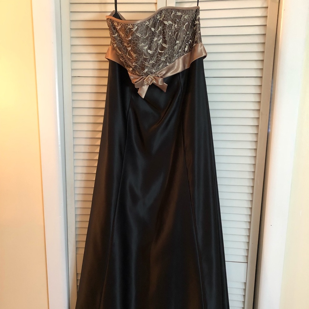 Jessica McClintock Prom Dress